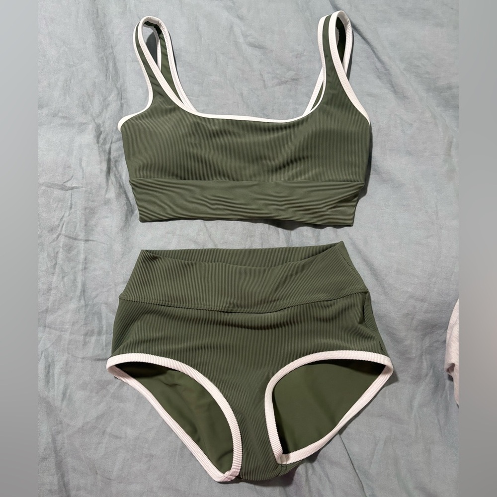 ❤️ Lainsnow FULL coverage bikini!